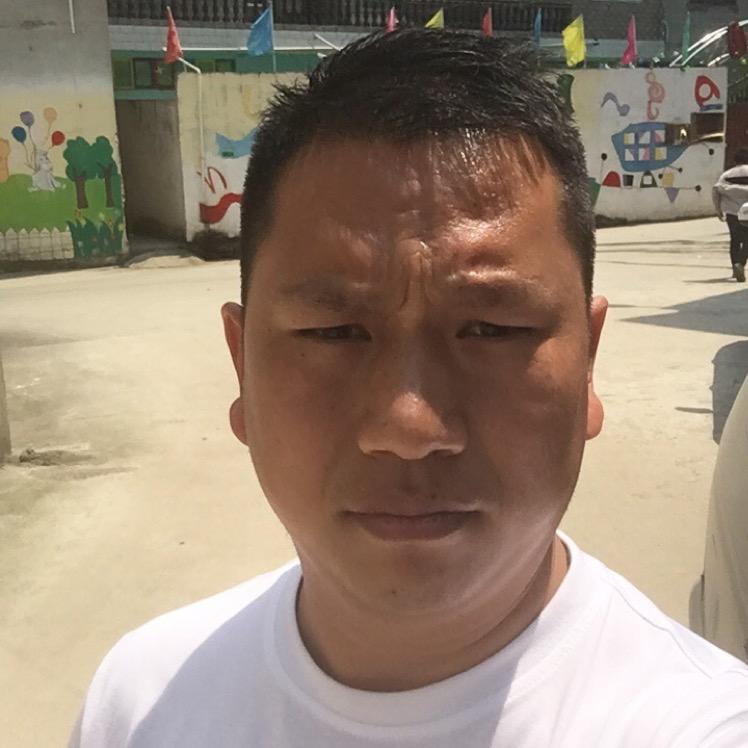 鲍家古寨助农哥