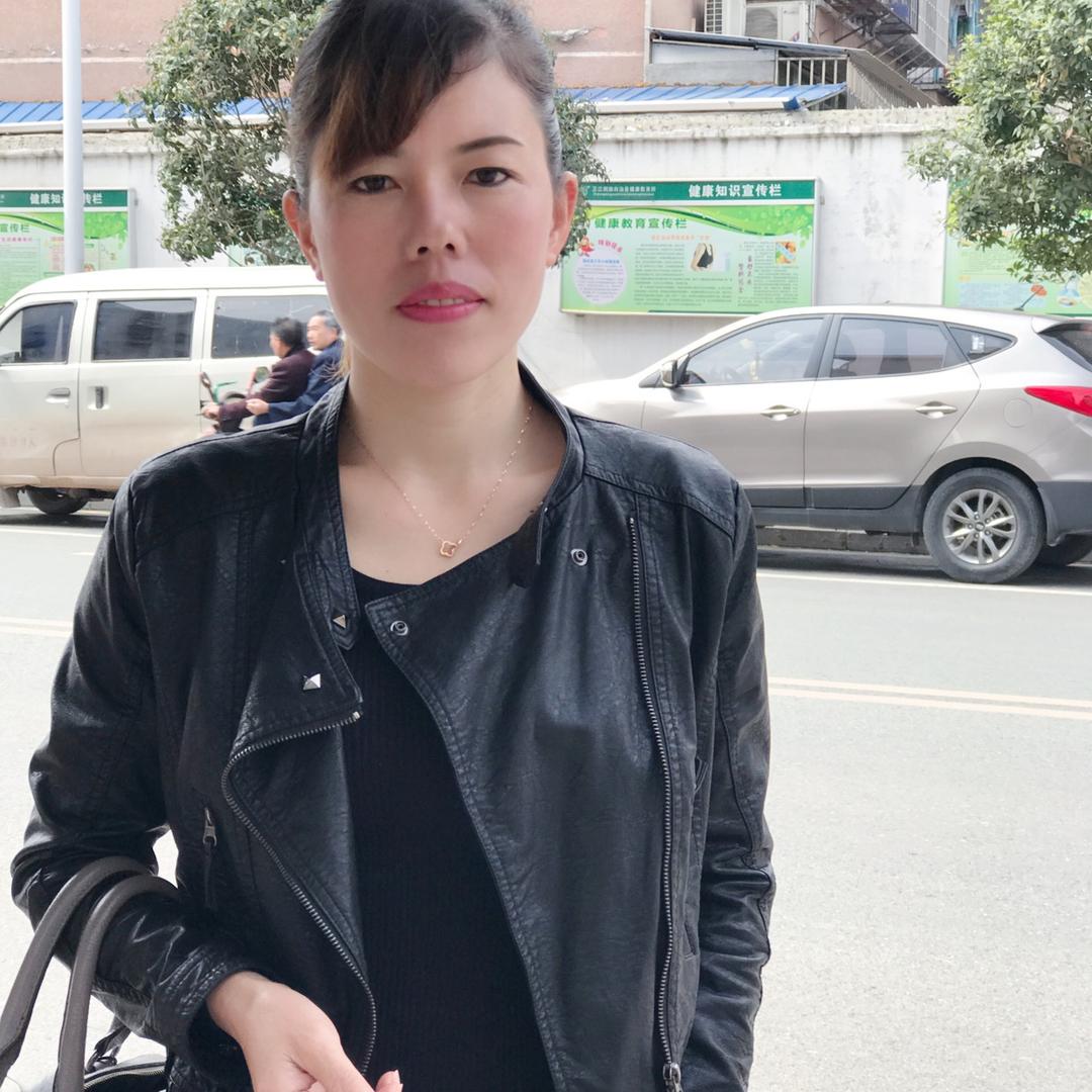 英子🎤爱唱歌
