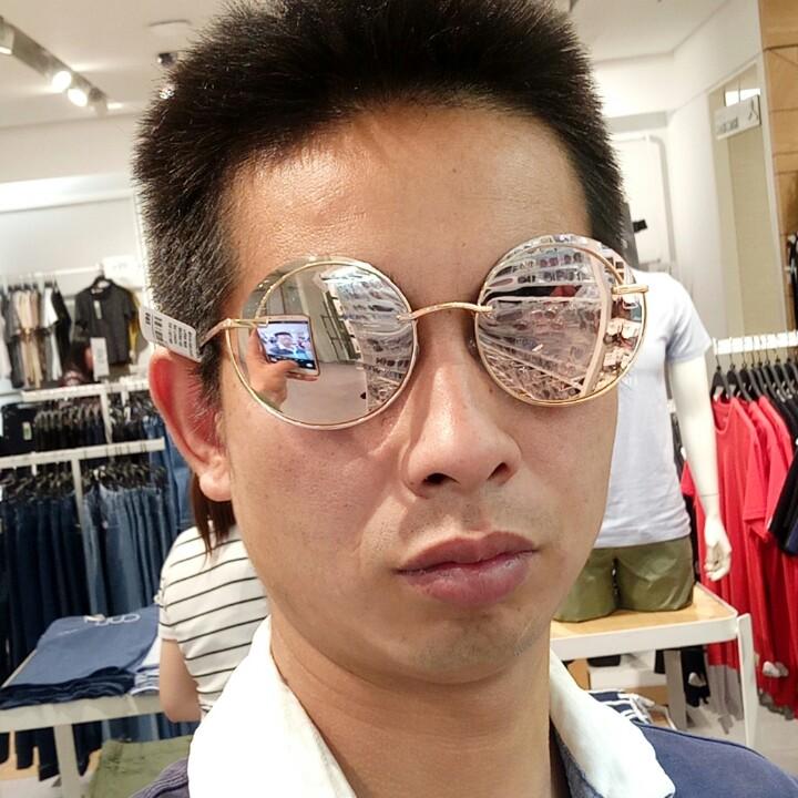 烟不乖，所以哥抽烟