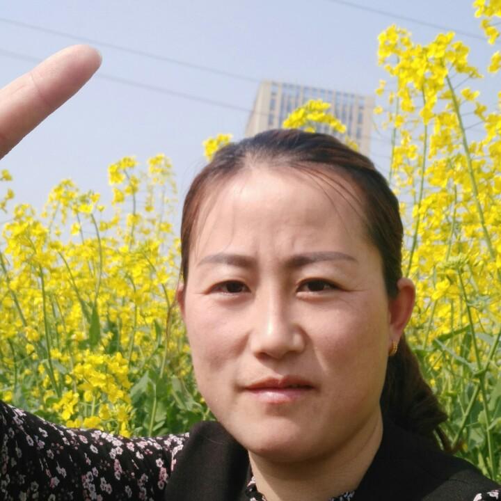 开卡车的陈三姐