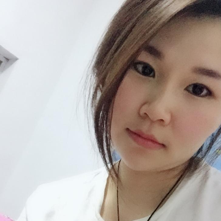 越秀集市脚丫子鞋店