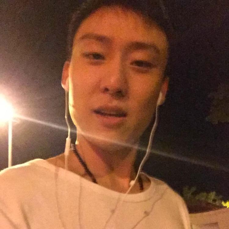 ✨卢卢卢建龙