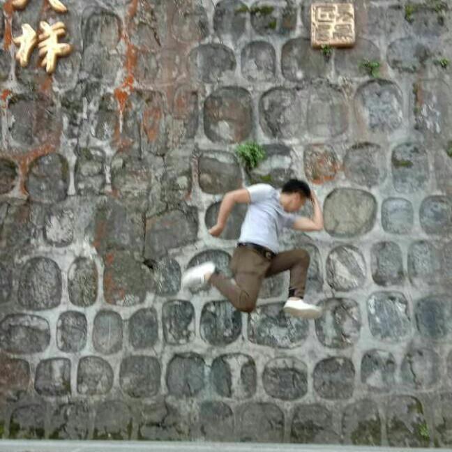 章小亮