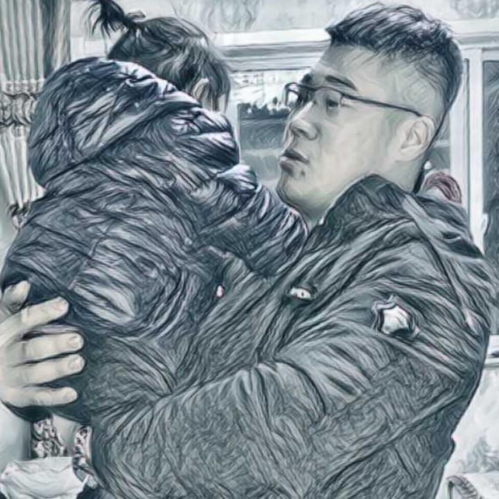卖钢材的解先生