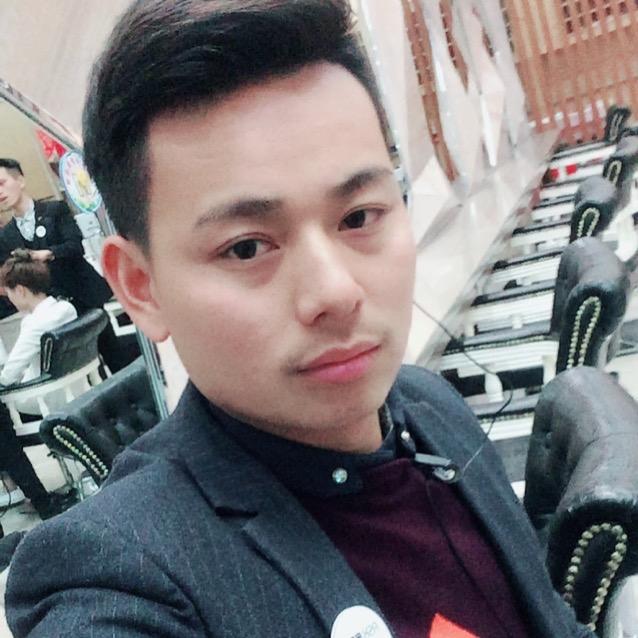 泰和奥斯卡广场店主理人-路易斯