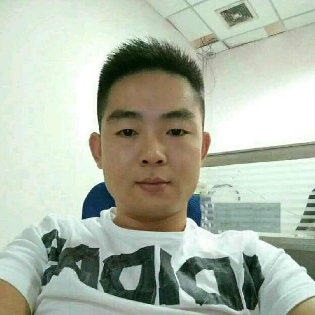 金煜机械，粟伟