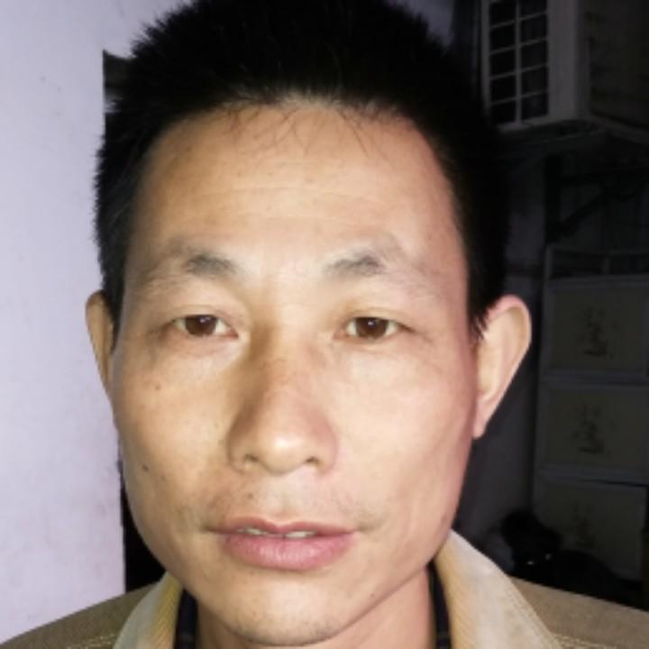 中年人