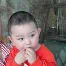 喜气洋洋，邓梓炀