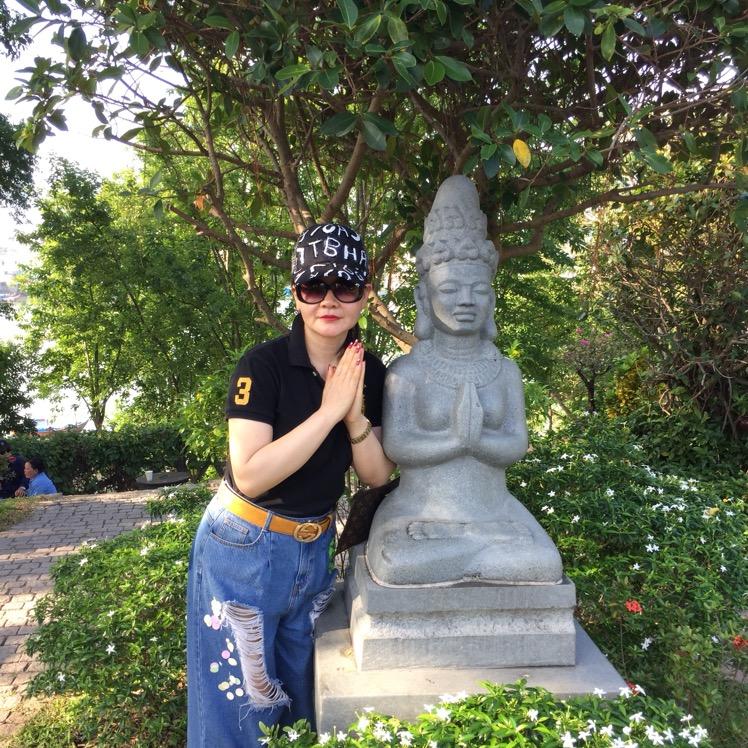 郜籽羿