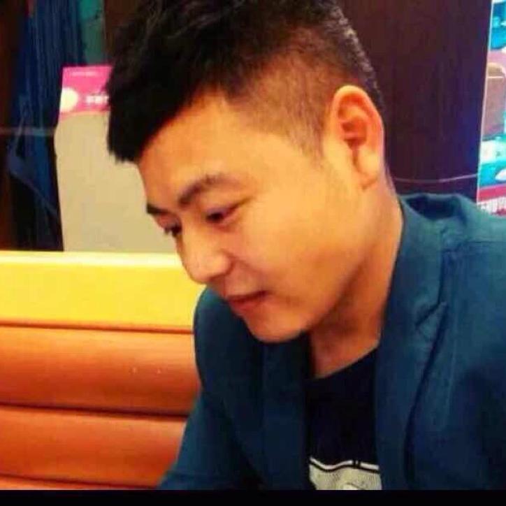 Mr.莫  美学