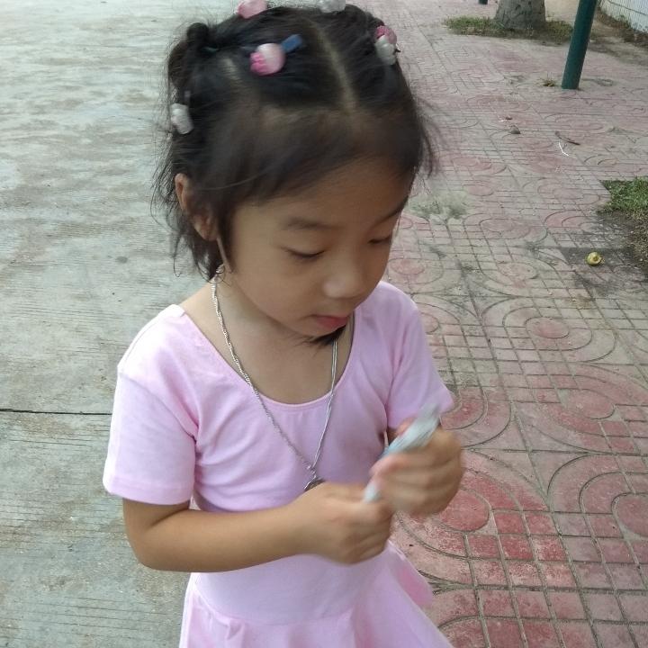 杨瘦瘦（杨琳）