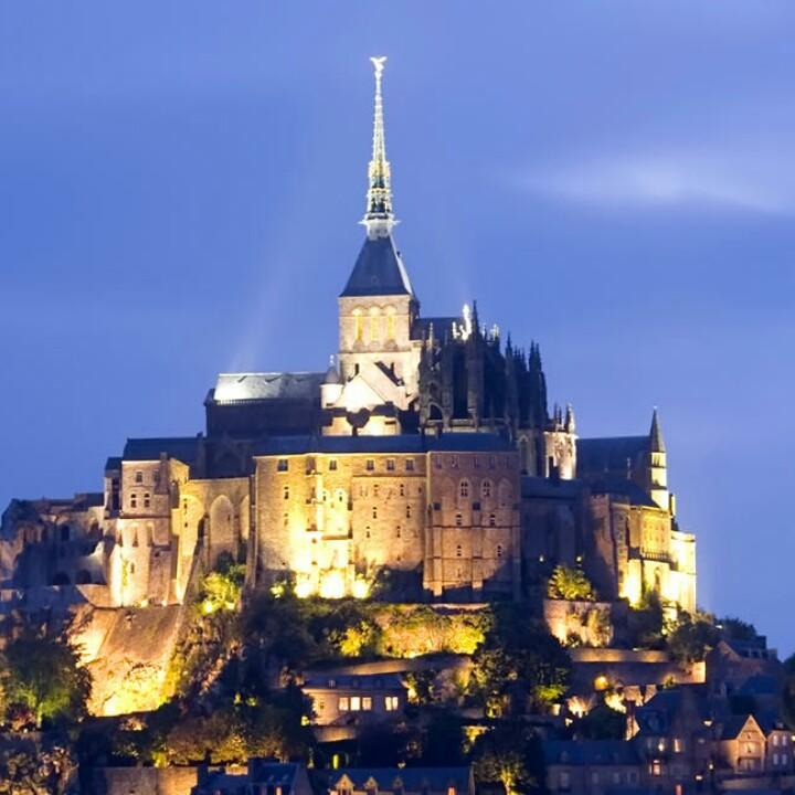 微笑  掩盖忧伤😊😊😊