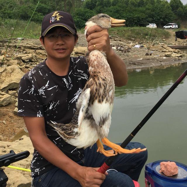 黑街舞男