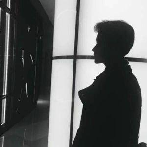 戴先生（收电脑）