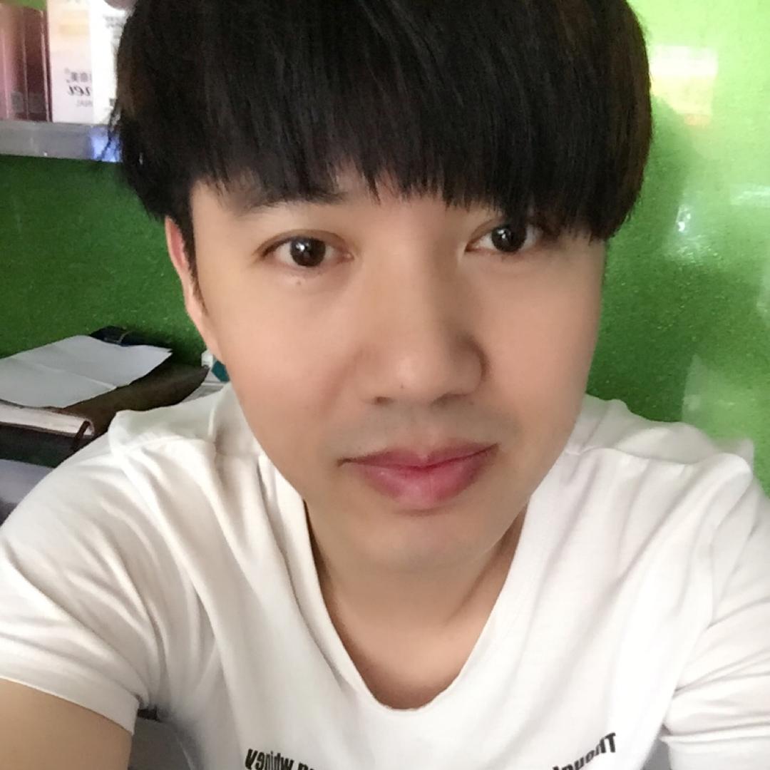 亮丽