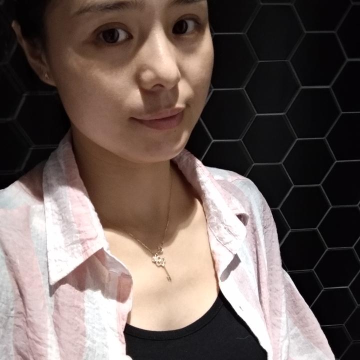 菲纹迷静女