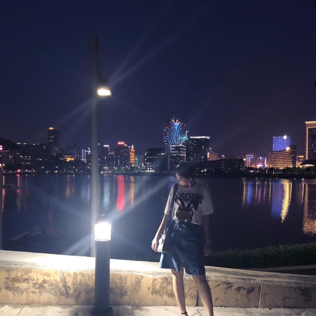 打掉你的小饼干儿