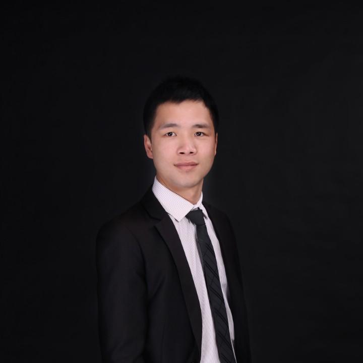 易敬林