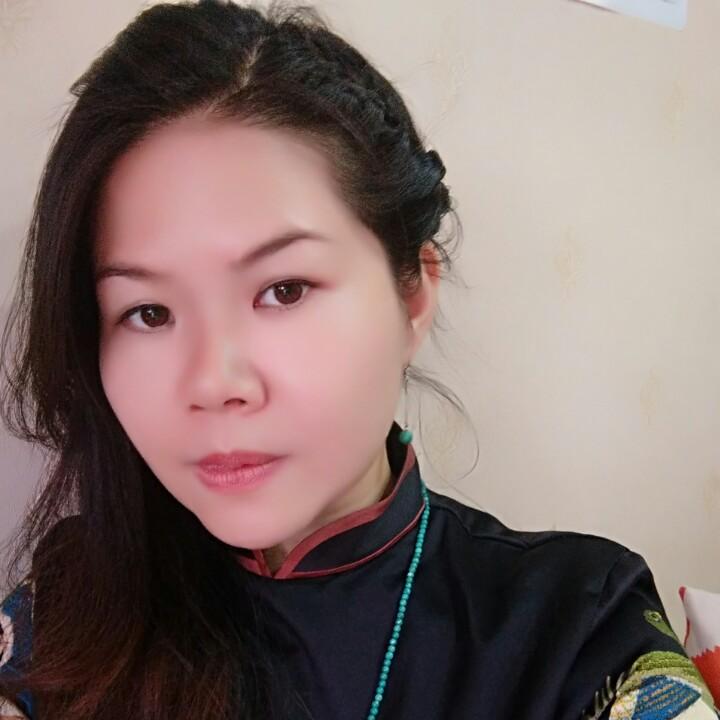 禅.娟家纯绿色肩颈采耳