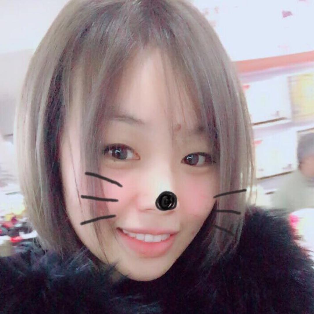 小小菲💋