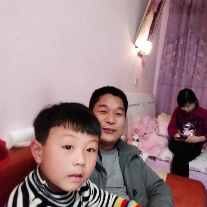 秦毅