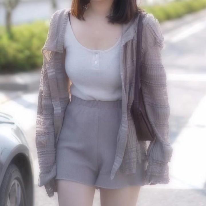 余夏希