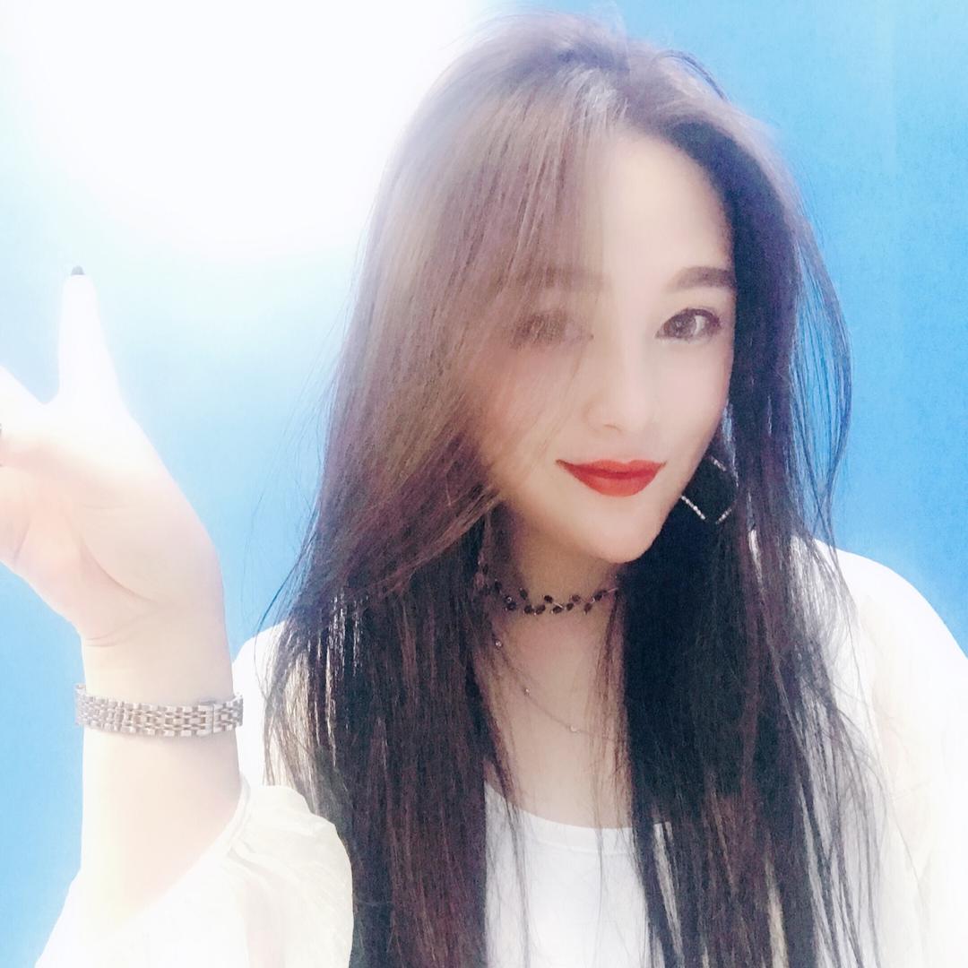 一个杨大妮😘