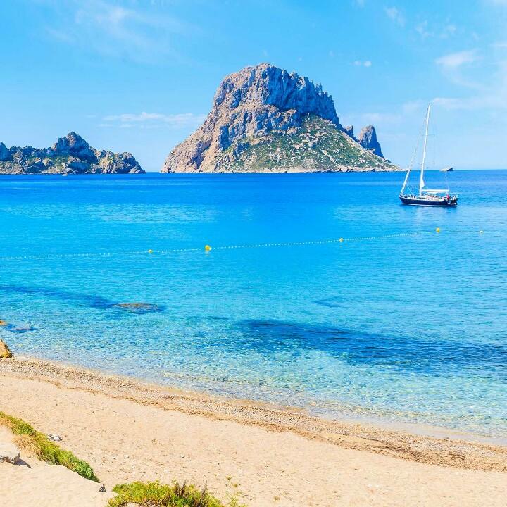 睿居地产丘玲
