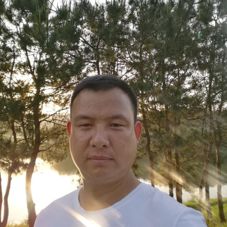 小家物流邹少军