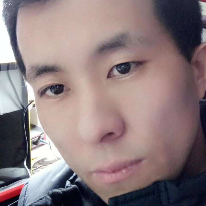 华伟家电万利达音响店
