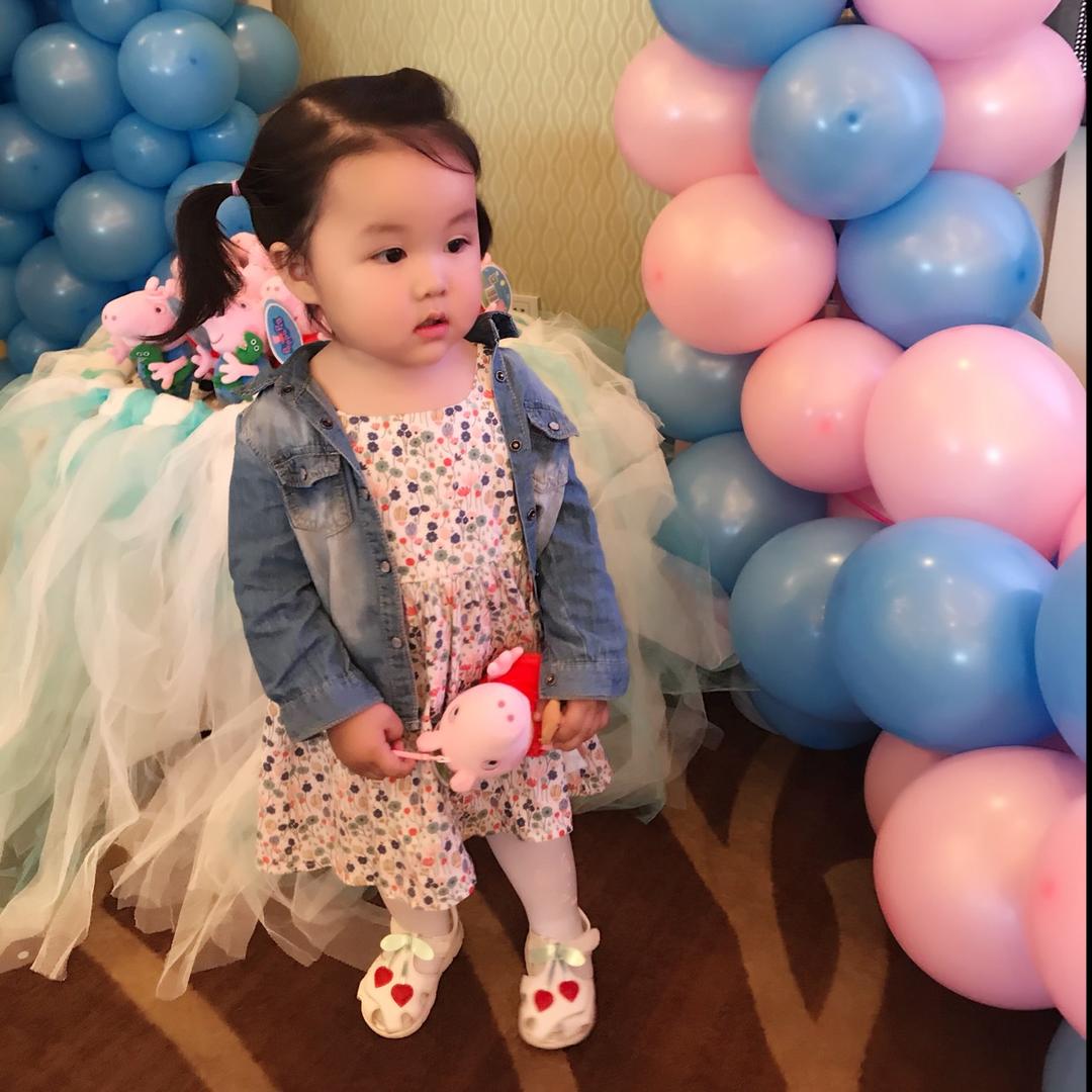﹌吃货小公举≧０≦