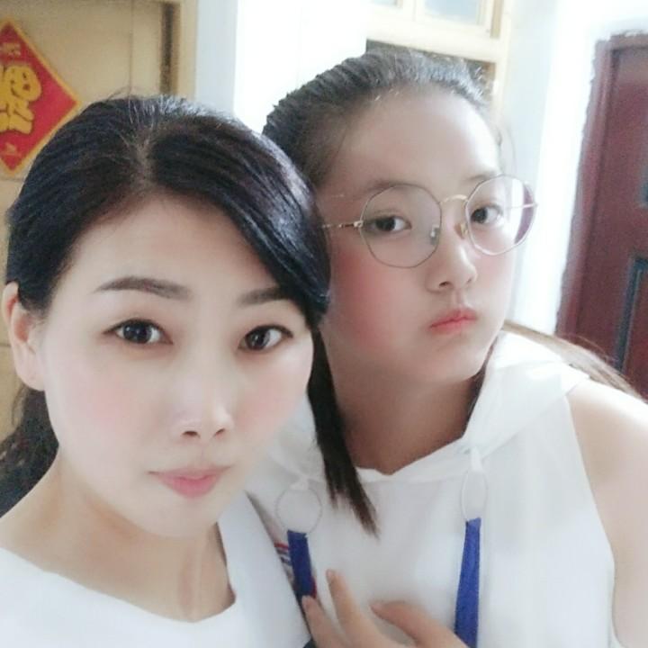 唐唐（莉安公馆女装）