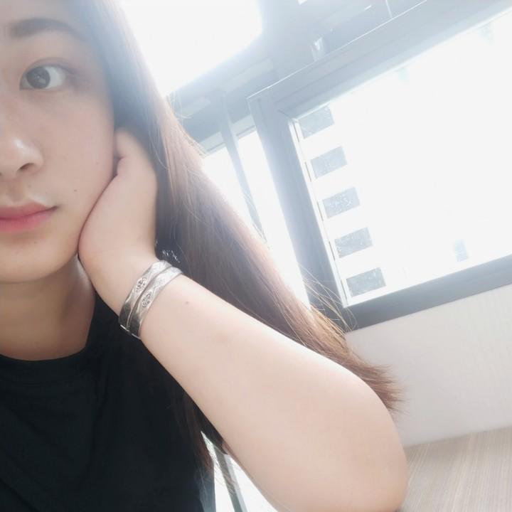李李李`李宝