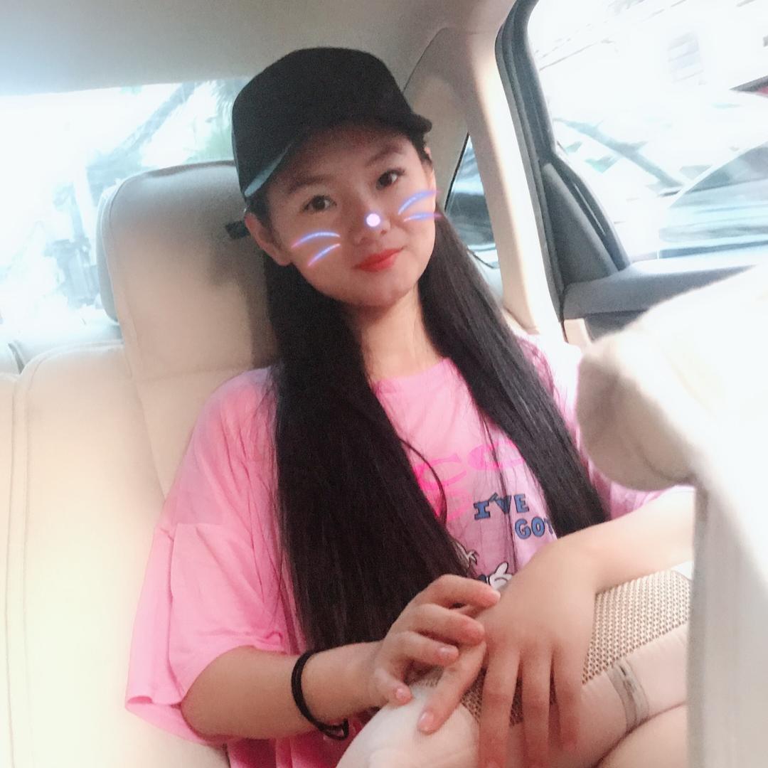 我的名字就叫草莓🍓