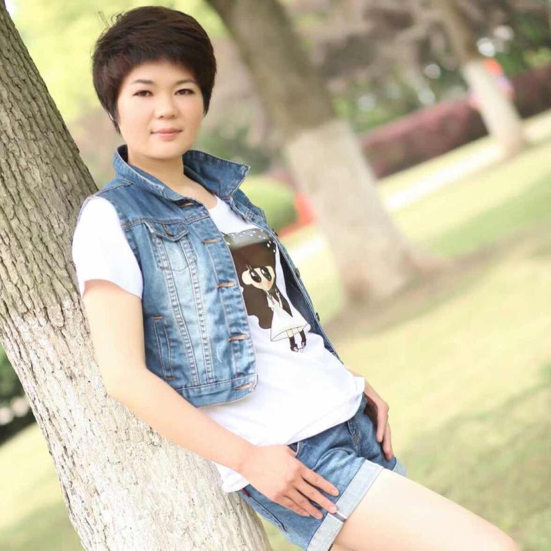 米菲儿·张 在崇明卖家纺
