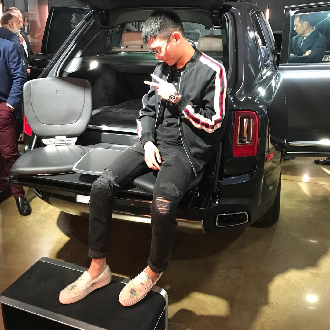 我是莫小弟