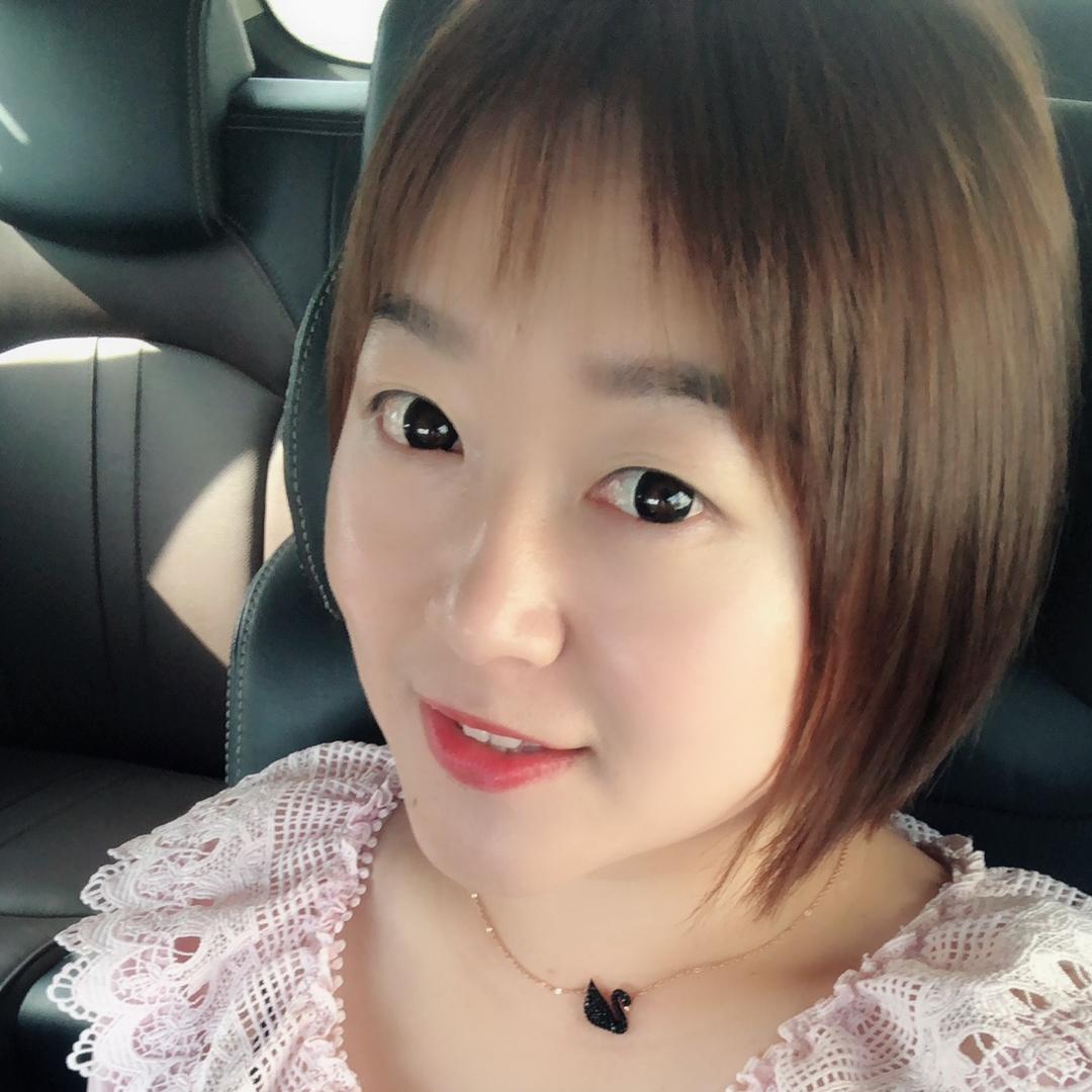 A💓嘻哈小妮子