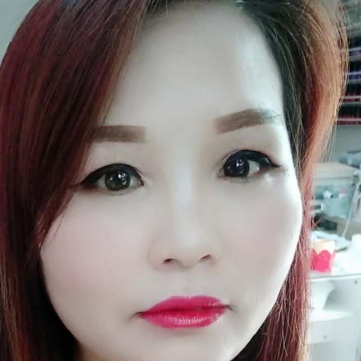 白云美女
