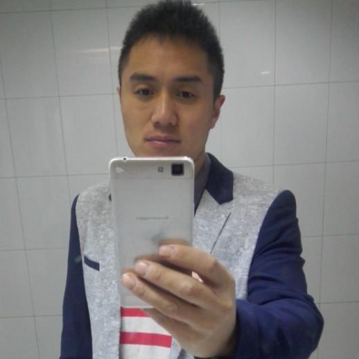 关注伍哥不找豁