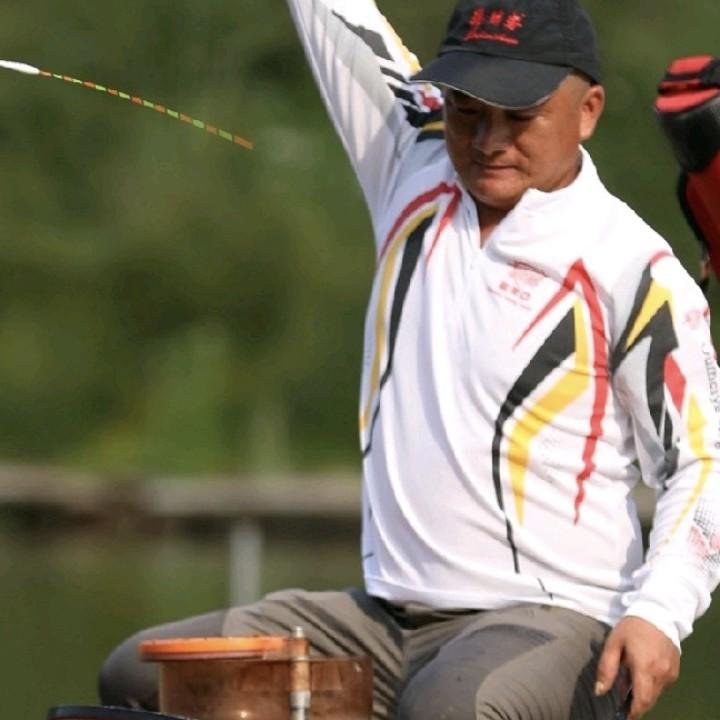 平江集贤钓鱼