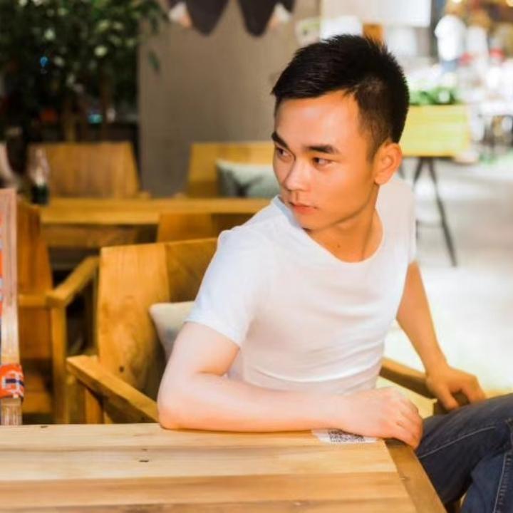 浏阳顺通欧曼服务站