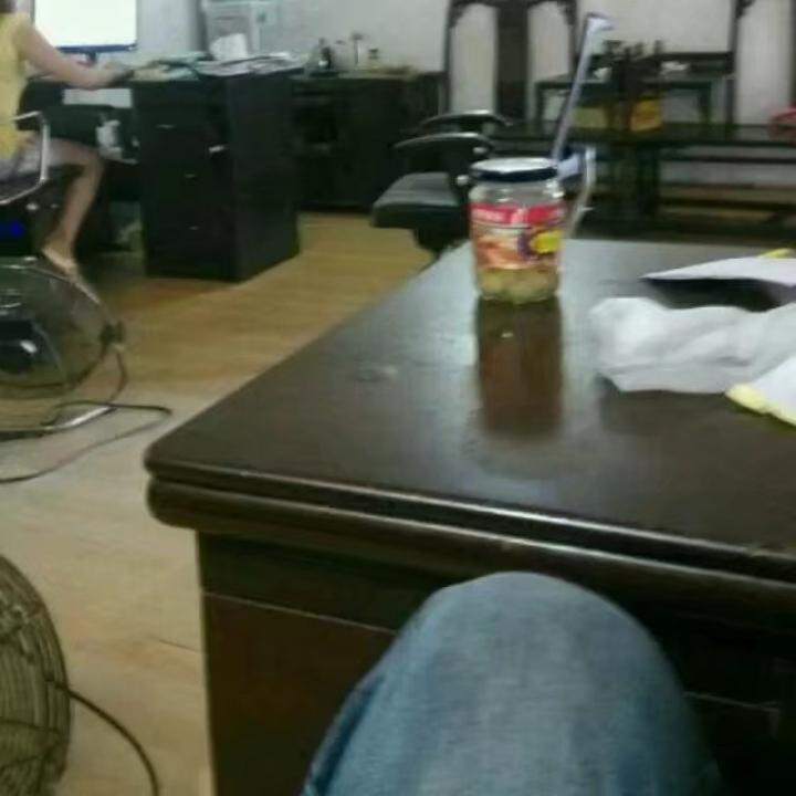 顶风撒尿﹌尿满身