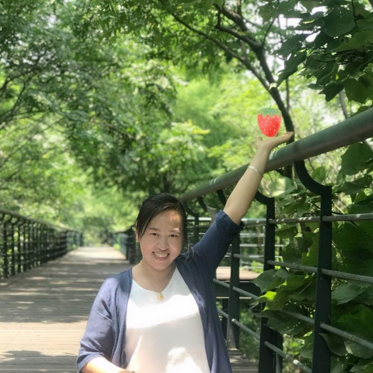 默默辉夜有限公司