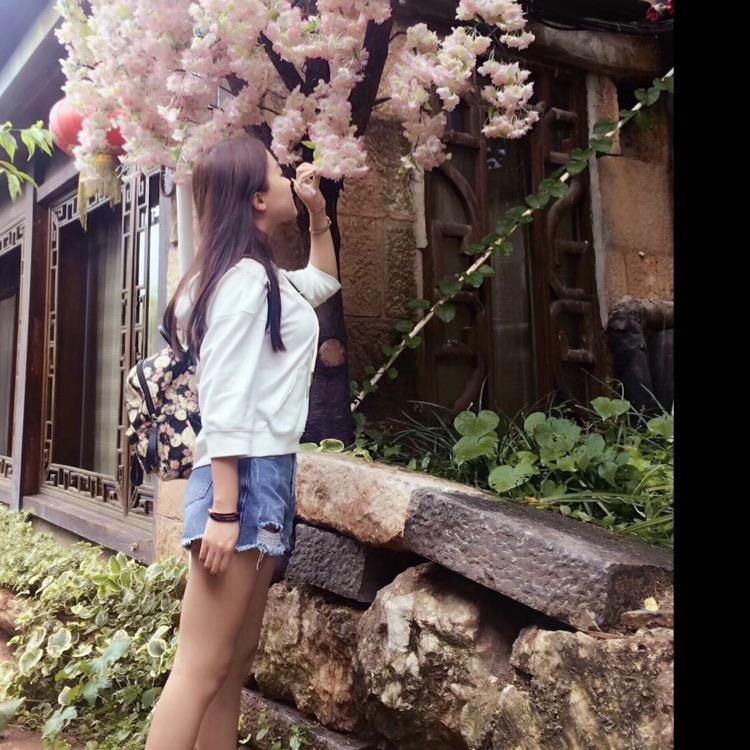 '尐花花🌸
