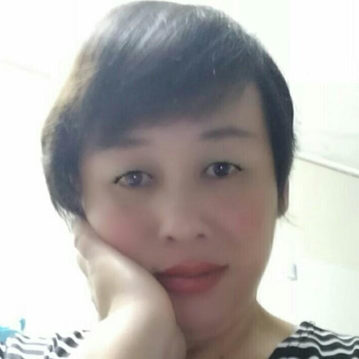 管毅哲奶奶