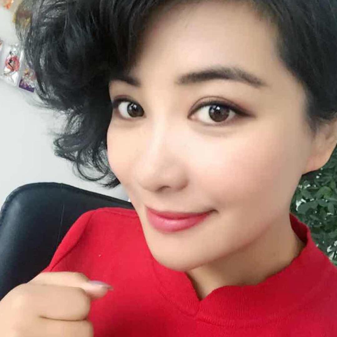 鑫雪李雪