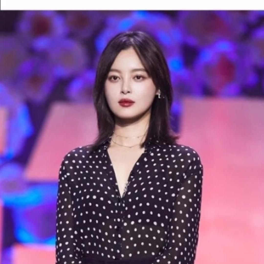 伊莱(Eli) 💕👄