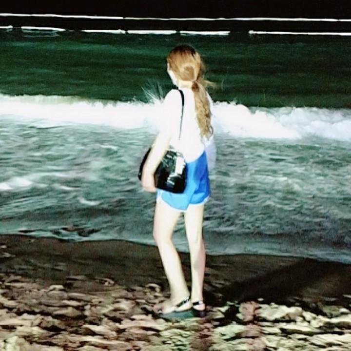农村里的小梅