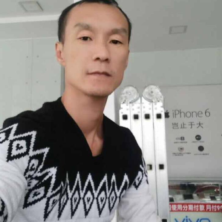 🔥烧烤🔥小哥🔥