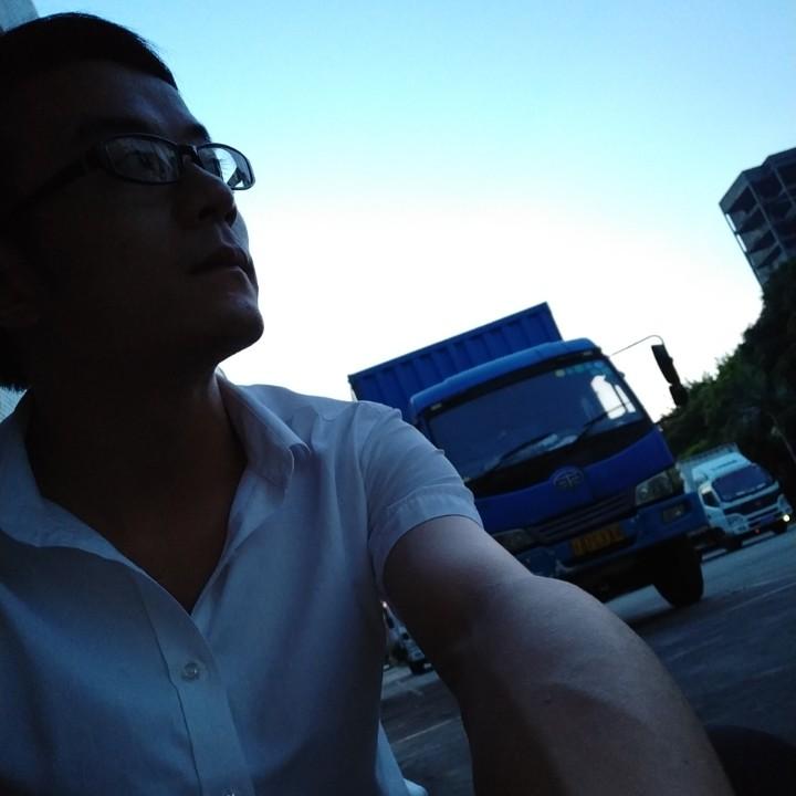 黎曙晨曦